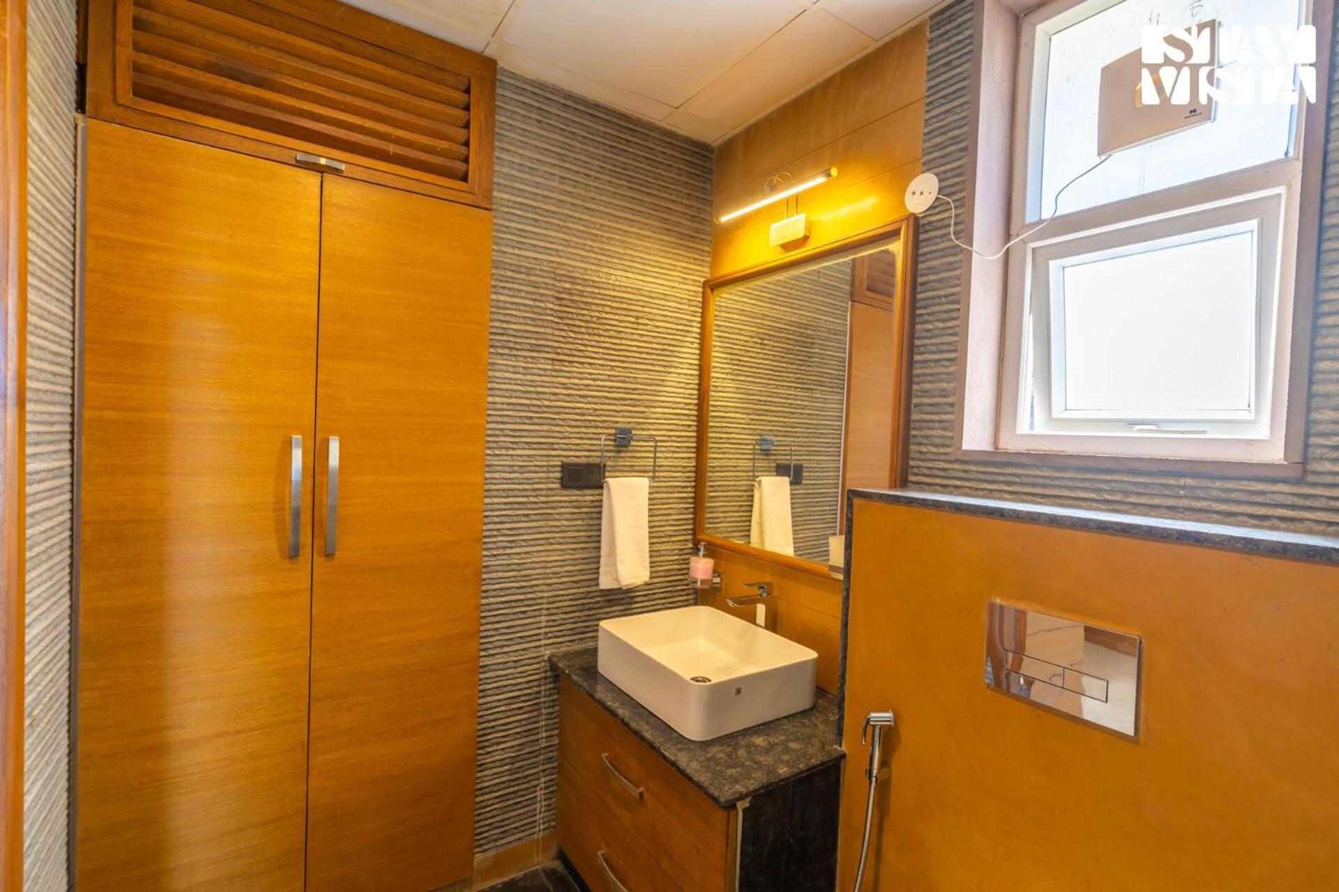 Stayvista At Nook - Elysium Estate 2 Bedroom Cottage With Hill View, Lawn Shimla Exterior foto